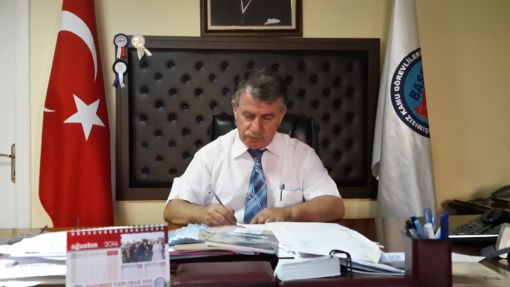 MEMURLAR, BAŞBAKAN’DAN BAYRAM İKRAMİYESİ İSTEDİ