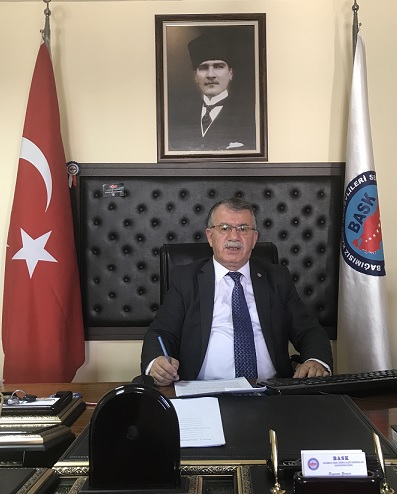 GENEL BAŞKANIMIZ BAYRAM ZENGİN: TOPLU SÖZLEŞMEDE HISIMLIK İŞE YARAMADI, DAĞ FARE BİLE DOĞURAMADI.