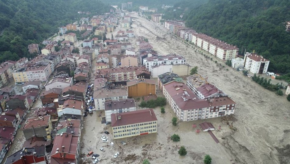 BATI KARADENİZDE SEL FELAKETİ: ÜZÜNTÜMÜZ BÜYÜK